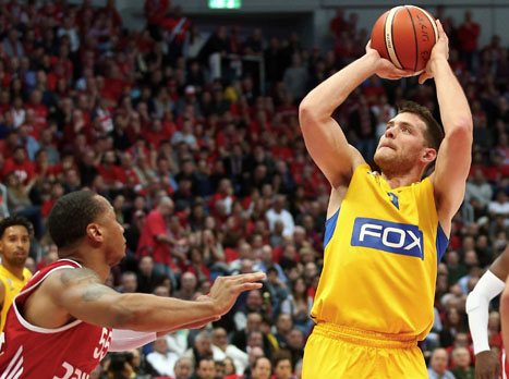 מקל. מכבי סירבה לתת לירושלים לברוח (אלן שיבר)