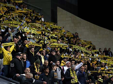 אוהדי בית"ר. טביב עושה צעדים מרחיקי לכת