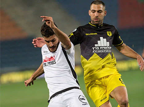 שכטר. לא אהב את החילוף (עודד קרני)