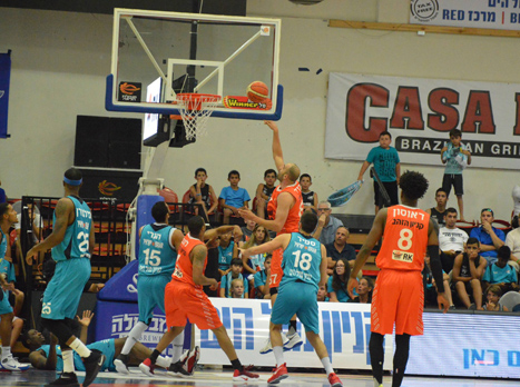 כדיר. ראשון לציון גנבה את הביתיות (מנהלת)