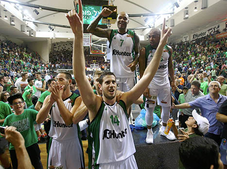 הירוקים יחגגו גם בחצי? (אלן שיבר)