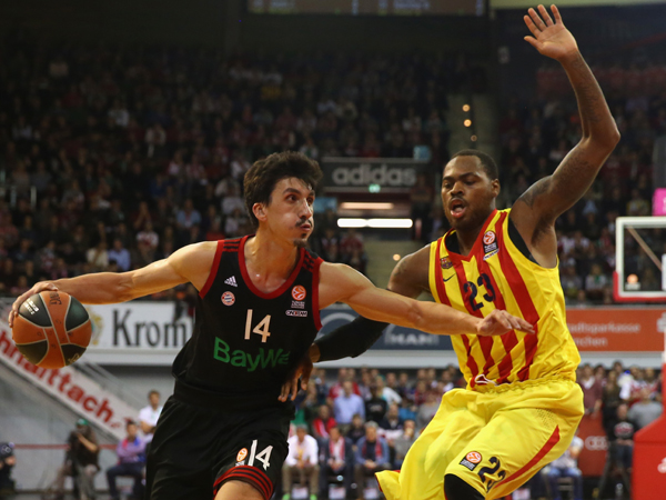 תומאס במדי ברצלונה (מימין). רכש ראוי לצהובים? (getty)