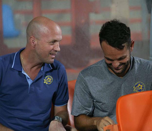 קרויף. שוב יבצע רוטציה? (אנצ'ו גוש, סוכנות ג'יני)