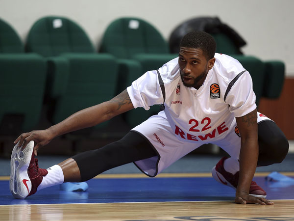 החליט להגיע בפתאומית (getty)