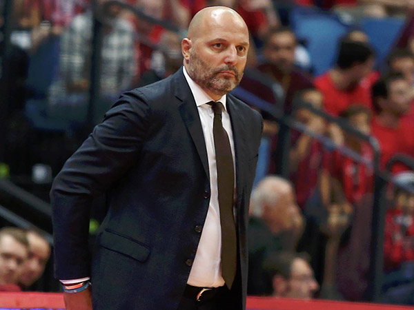 ג'ורג'ביץ'. אגדה על הקווים (אלן שיבר)