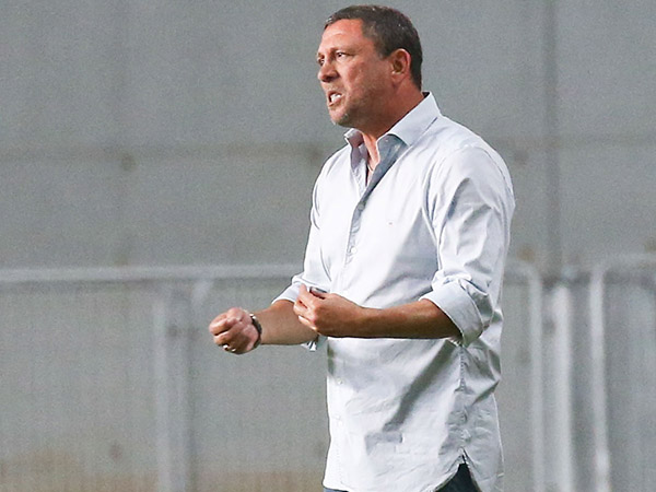 "יש לנו הגנת ברזל". קלינגר (דני מרון)