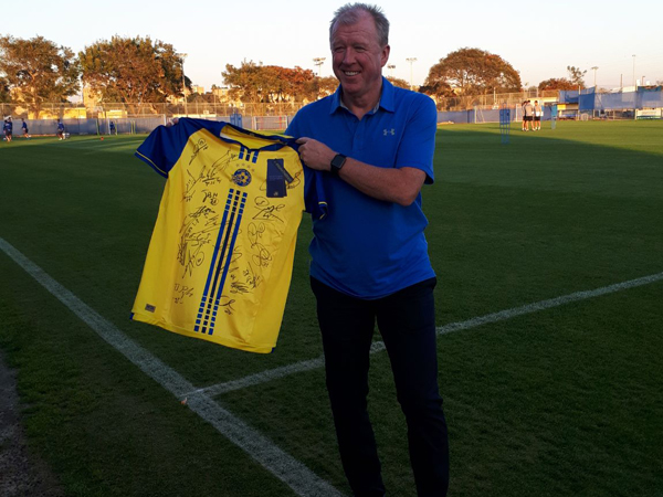 מקלארן הגיע לביקור פרידה