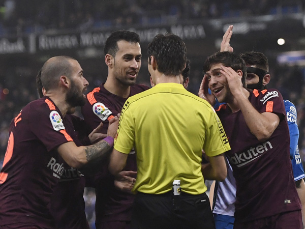 בארסה המשיכה להיות מתוסכלת במחצית השנייה (getty)