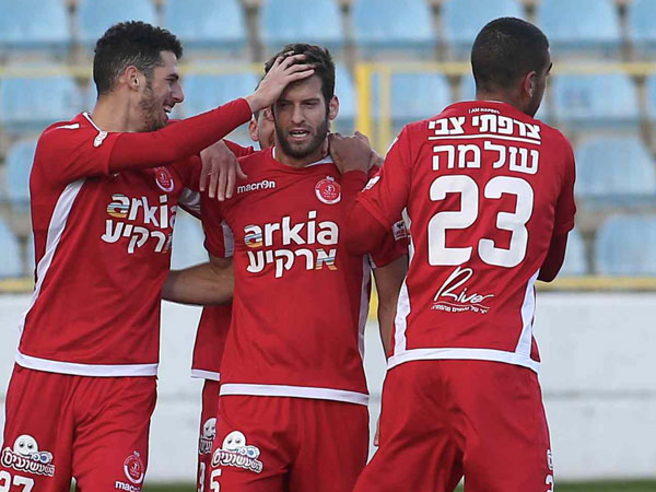 הפועל ת"א חוגגת. "הפער עוד יגדל" (אלן שיבר)