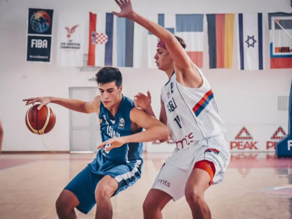 אבדיה בנבחרת. מקווים שייצג את ישראל (איגוד הכדורסל)