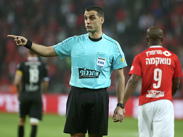 פפיר. שוב השופטים בפוקוס (אלן שיבר)