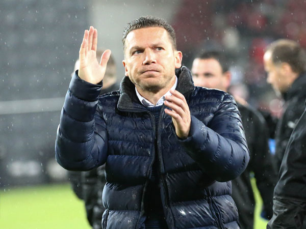 בכר. "תמיד מאמין" (דני מרון)