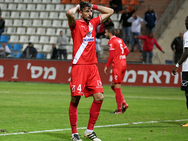 גם אחרי האסיפה, פלאח שוב לא בסגל (יוסי שקל)