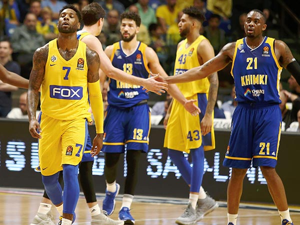 מכבי הסתבכה (אלן שיבר)