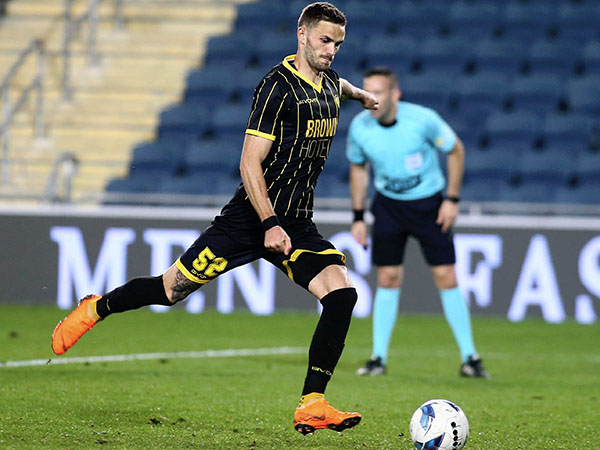 סאבו. עשוי לרדת להגנה (אלן שיבר)