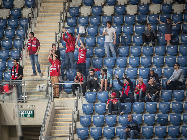 "לרעננה יש אוהדים, הם פשוט לא מגיעים למגרשים" (עודד קרני)