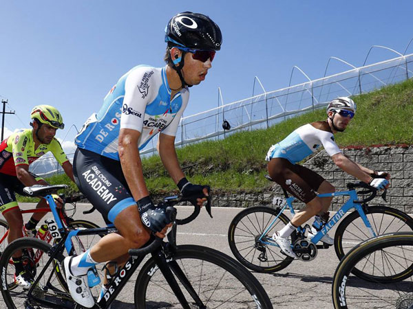 שרד את היום. עומר גולדשטיין (נועה ארנון)