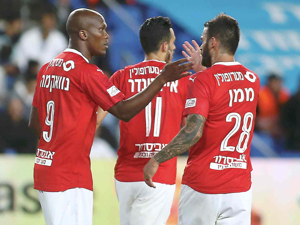 צמד של הניגרי בתוך 4 דקות סגר עניין באופן סופי (אלן שיבר)