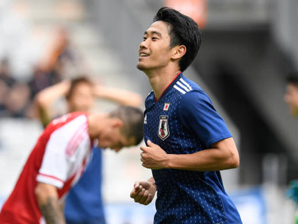 שני בישולים ושער. קגאווה (getty)