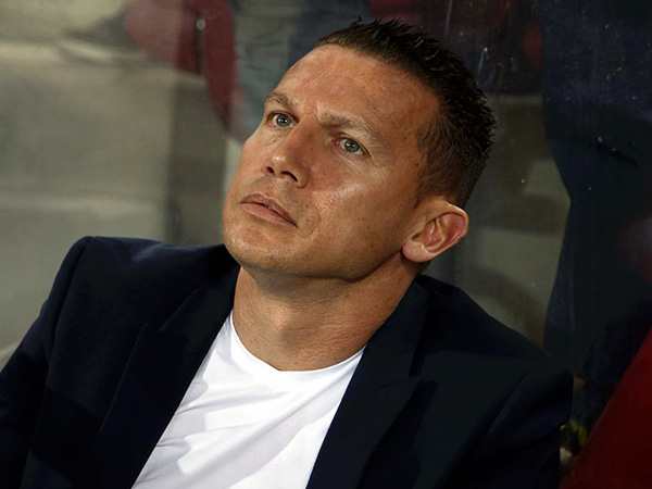 בכר שוקל מספר מועמדים לחיזוק הקישור (אלן שיבר)