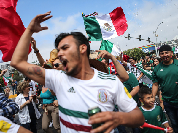 הירוק שולט ברחובות (GETTY)