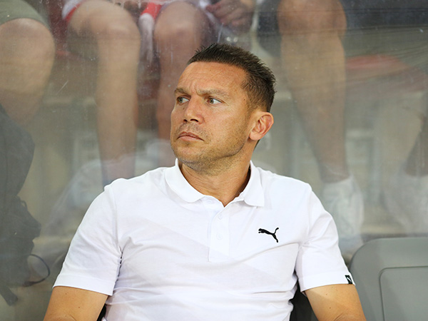 "יש לנו שני שוערים טובים". בכר (לירון מולדובן)