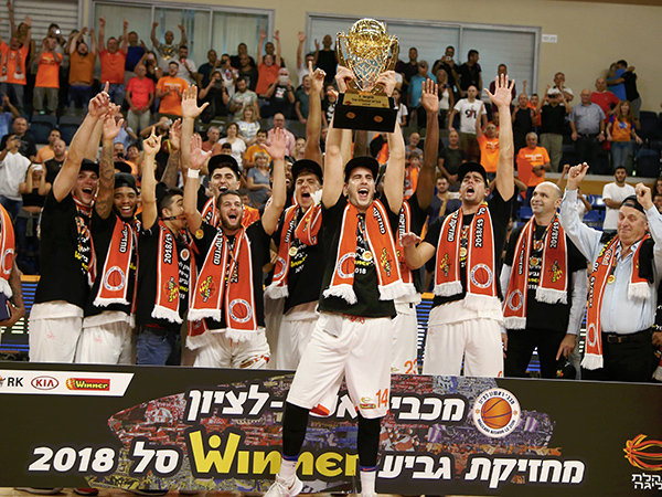 ראשל"צ מניפה תואר. הצהרת כוונות (צילום: אלן שיבר)