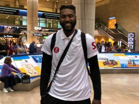 גם חולון הייתה בתמונה. האוול בנחיתה