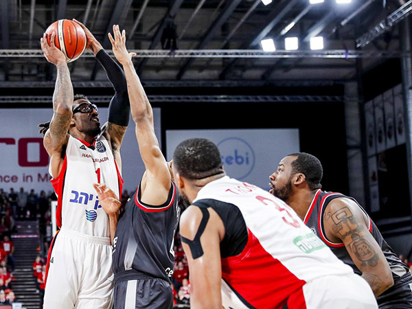 אמארה. נכנס מהספסל והשפיע (FIBA)