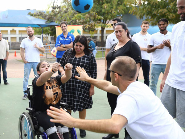 (לירון מולדובן)