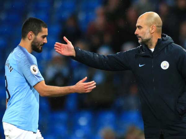 הפער מליברפול עומד על 4 נקודות (Clive Brunskill, Getty)