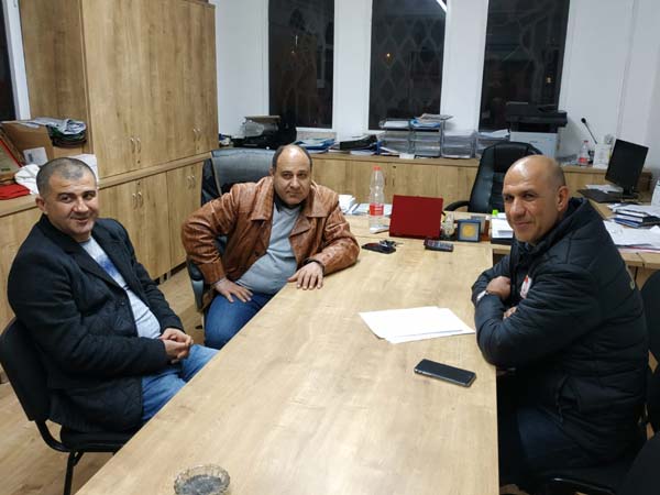 יוצאים לדרך חדשה