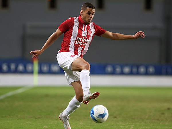 ייתכן שלא רק הוא ישוחרר. עגייב (אלן שיבר)