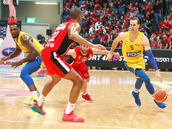 "פתחנו חזק ונשארנו מרוכזים". רול (אלן שיבר)