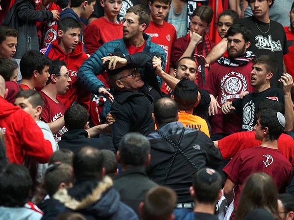 המהומות בארנה (צילום: אלן שיבר)