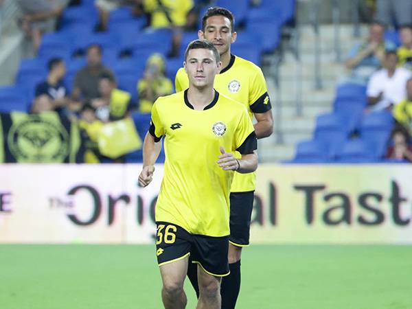 קניקובסקי, חוזר להרכב (דני מרון)