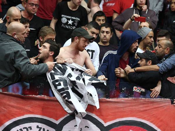 העימות בין המשטרה לאוהדי י-ם (אלן שיבר)