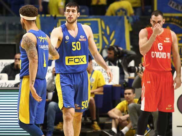 זוסמן. "לא כל האחריות צריכה ליפול עליו" (אלן שיבר)