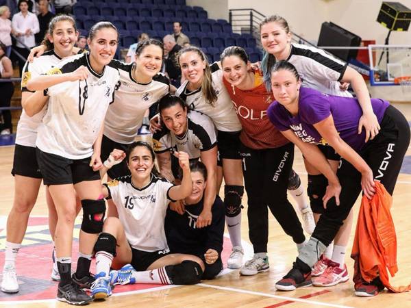 ארזים רמת גן (הדר ואן קולא, איגוד הכדוריד)