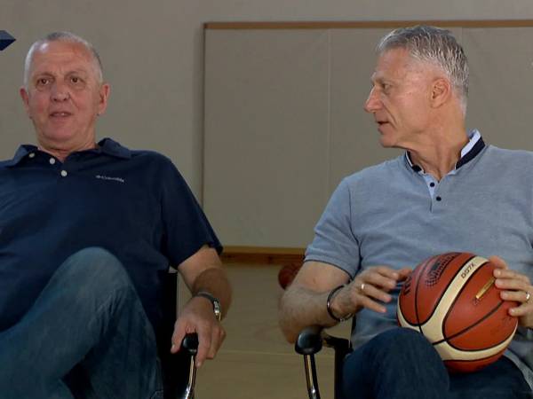 ברקוביץ' עם ארואסטי. היה במקום הנכון, בזמן הנכון