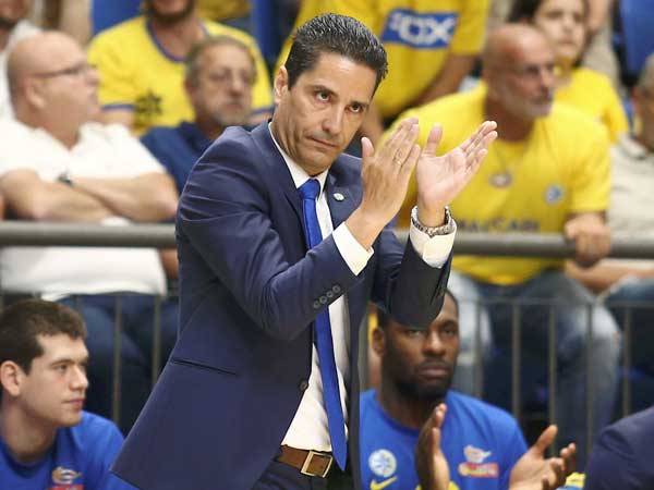 ספרופולוס. "הוא השקיע בלהיות מאמן" (אלן שיבר)