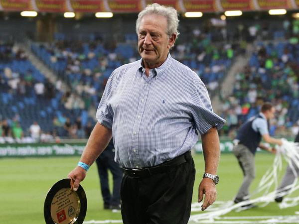 צ'יזיק. מתפללים לשלומו