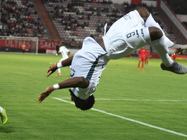 יודע לחגוג האיש (סוכנות ג'יני)