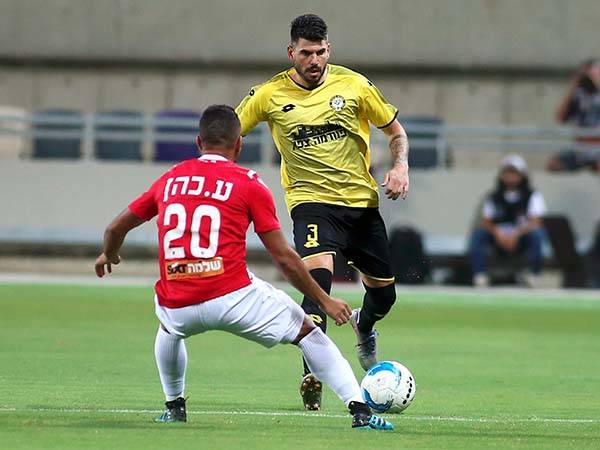 תורג'מן. תפס מקום בהרכב (אלן שיבר)