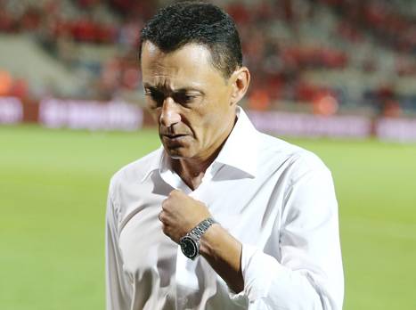 מנדיונדו הספיק לאמן בשני משחקי ליגה בלבד (אלן שיבר)