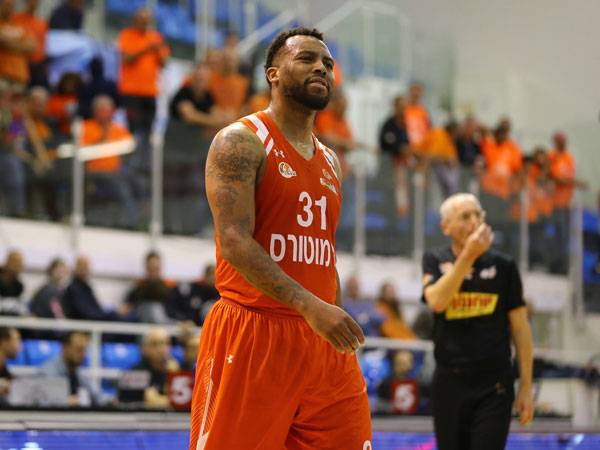 הוביל את הכתומים. קוק (לירון מולדובן, מנהלת הליגה)