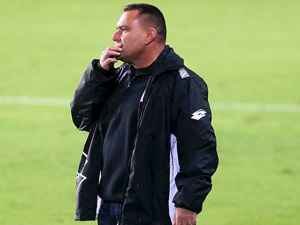 קלר יחזור לעמדת עוזר המאמן