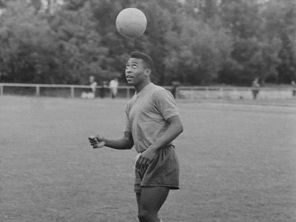 פלה. ספר גם משחקי ידידות (Getty)