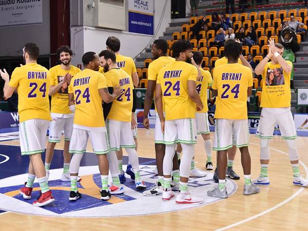 באיטליה חלקו כבוד לבראיינט (FIBA)