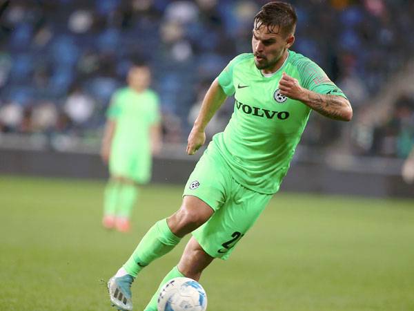 משחק יוצא מן הכלל לפלקושצ'נקו. (שיבר)